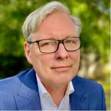 Letzte Woche habe ich an der Finalrunde eines Wettbewerbs für Deutschlands  beste Nachwuchsmoderator:innen teilgenommen