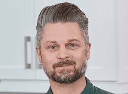 Bobby Calabrese's Instagram, Twitter & Facebook