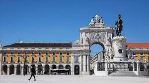 Two months after a strict containment of the country, the portuguese finally see a light at the end of the tunnel. Portugal Hit Hardest By 2nd Virus Wave