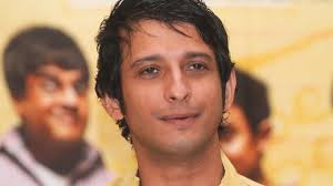 I am at the mercy of what I am offered: Sharman Joshi