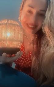 Rosa Pellot's Instagram, Twitter & Facebook