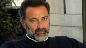 17k likes · 4,090 talking about this. Luca Barbareschi Ho Tolto L Eredita Ai Miei Figli Eleonora Risponde Al Padre