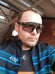 Is it too warm for short sleeves in Melbourne?