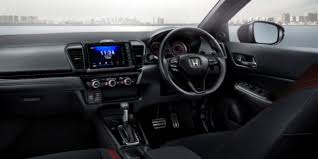 Encontrarás en su amplio espacio interior, muchos detalles que. Honda City Hatchback Unveiled In Thailand With 120 Bhp Engine