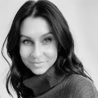 Jennifer Laduke's Instagram, Twitter & Facebook