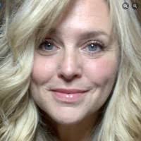 Kathy Hannah's Instagram, Twitter & Facebook