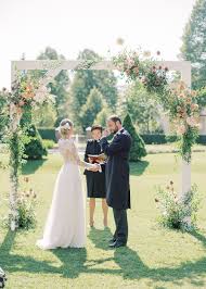 This Couple S Traditional Wedding At The Groom S Family S Estate In Finland Was Followed By The Most Romantic Postnuptial Lunch Wedding Bride Traditional Wedding Wedding