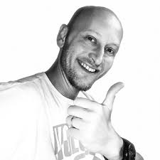 Stay inspired. Find more of your favorite Tony Robbins quotes here:  https://tonyr.co/pinterest