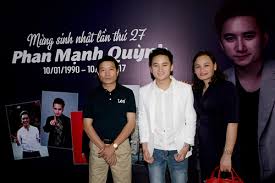 Phan mạnh quỳnh từng tháp tùng người yêu đến ghi danh cuộc thi the face 2017. Bá»' Máº¹ Phan Máº¡nh Quá»³nh Láº·n Lá»™i Tá»« Nghá»‡ An Vao Chuc Má»«ng Con Trai