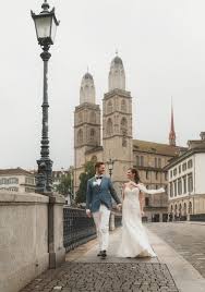 She prides herself on her punctuality, communication, and accommodating pricing options. Wedding Photographer Zurich Photographer Moeri