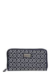 So, you don't need to invest too much time on internet to find we have listed top 10 best tommy hilfiger wallets in india, based on user's review. Pin By Glamour Bags On Women S Wallet White Wallet Wallets For Women Tommy Hilfiger Women