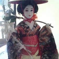 Doll collectors often enjoy japanese porcelain dolls with delicately wrought features and details that make them worthy centerpieces of any serious. Find More Vintage 1960s Japanese Geisha Dolls Display Case New In Box For Sale At Up To 90 Off