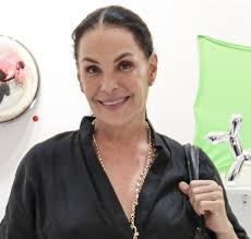 Em Rock Story, Zac beija Yasmin e descobre tudo sobre Júlia, saiba mais!