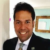 Jonas Bueno's Instagram, Twitter & Facebook