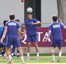 [Photo] Cho Gue-sung wins with his head in match against Czech Republic
