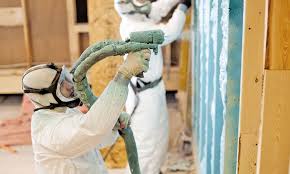 Noi executam izolatii cu spuma poliuretanica rigida, inca din anul 2008 si exclusiv numai cu asta ne ocupam. Izolatie Spuma Poliuretanica Avantaje Cost Tipuri Reformex