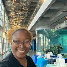 Are there teacher supply stores in the Charleston area?