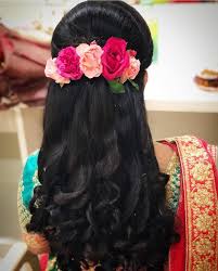 Indian wedding hairstyles unique hairstyles bride hairstyles hairdos bridal hair buns bridal hairdo bun styles long hair styles pinterest hair. Majestic Floral Bridal Hair Accessories To Make You Look Like A Flowery Queen At Your Wedding