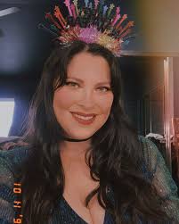 Love is in the air. Thanks to @piscesnail.oc and Amy for her amazing  detailed work 🥰