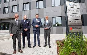 Gelsenkirchen haber sayfamızda gelsenkirchen haberleri okuyabilir, gelsenkirchen son dakika haberleri ve güncel gelsenkirchen gelişmelerini görebilirsiniz. New Building In Gelsenkirchen Ceremonially Opened Muller Bbm Holding Ag