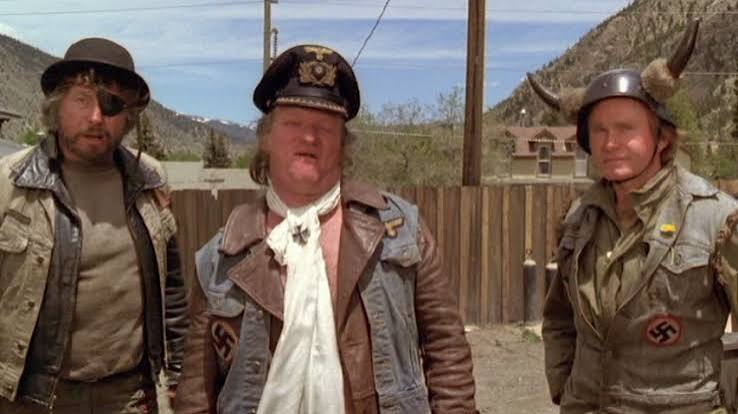 Every Which Way But Loose (1978) – Mike's Take On the Movies