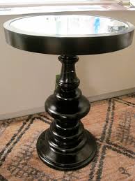 Donated By Jeanine Mitchell For Doad Tainoki Round Side Table Black Lacquered Base And Mirrored Top Housing Works Round Side Table Design
