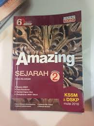 Kementerian pendidikan malaysia (kpm) telah menyediakan kemudahan buku teks dalam bentuk digital berformatkan pdf bagi membantu para pelajar dan juga. Amazing Sejarah Tingkatan 2 Teks Rujukan Kssm Dskp Books Stationery Books On Carousell