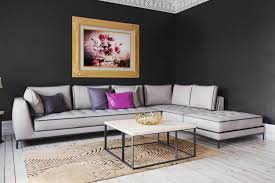 Larger square throw pillows play well with smaller pillows in a similar shape, as well as longer, more rectangular decorative pillows. What Pillows Go With A Gray Sofa 31 Suggestions With Pictures Home Decor Bliss