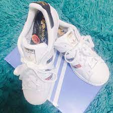 これだよ はぁかわいい 可愛すぎて吐くの勿体無い new shoes シューズ sneaker スニーカー 花柄 flower adidas アディダス これだよ はぁかわいい 可愛すぎて吐 nike air force sneaker sneakers sneakers nike