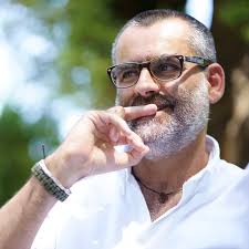 Spesso mi capita di riguardare la puntata di "4 Ristoranti" e ricordo le  risate che ci siamo fatti in quell'esperienza incredibile... Coglioni  babo!!! 😂😂😂 📍Via Garibaldi (Piazza S. Agostino) 📞0575 182 2174