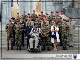 Bugetarii vor avea patru zile libere daca includem si sambata si duminica. Twitter à¤ªà¤° Cheyenne Carron Et Le Caporal Chef Loic Liber Tetraplegique A Vie Fauche Par Les Balles De Mohamed Merah Heureusement Que Son Regiment Ne L Oublie Pas Https T Co Oqo7uroibl