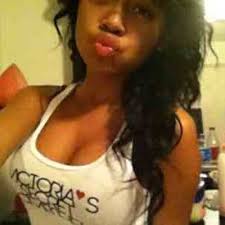 Lorraine Koch (@h1geyesr)