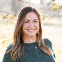 Amber Phipps's Instagram, Twitter & Facebook