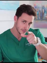 Daniel Schnitzer dans personnes