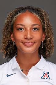 Olivia Dillon's Instagram, Twitter & Facebook