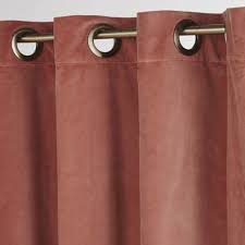 ➡️ rdv sur messenger partagez vos pépites déco en mentionnant @maisonsdumonde bit.ly/homepagemdm. Rideau A Åillets En Velours Vieux Rose A L Unite 140x300 Maisons Du Monde