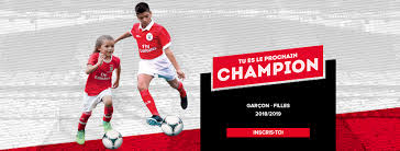 Benfica is the most successful portuguese soccer club in terms of overall international trophies for in 2015 and again in 2019, globe soccer awards named sl benfica's youth academy as the best. Benfica Soccer School Switzerland Videos Facebook