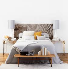 En effet, le chi serait activé et accéléré ce qui nuirait à l'intention de calme et de repos recherché. Chambre Feng Shui Conseils De Deco Et Amenagement