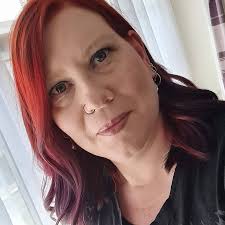 Paula Ley's Instagram, Twitter & Facebook