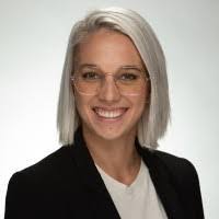 Kirsten Hopper's Instagram, Twitter & Facebook