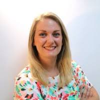 1200+ "Gladú" profiles