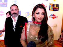 Zee Cine Awards 2011 Photo Of Bunty Walia Aishwarya Rai From The Zee Cine Awards 2011 Images Bollywood Hungama