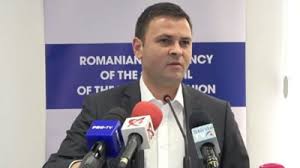 Dar cei care au considerat ca primarii, sefii cj si viceii lor merita niste bani in plus pt. Codul Administrativ A Fost Modificat Raman Insa Pensiile Speciale Pentru Primari Mobile