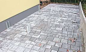 Einfahrt Pflastern Selbst De Einfahrt Garage Bauen Vorgarten Garten