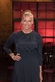 Andrea is no longer working. Zdf Fernsehgarten Ist Andrea Kiewel Neu Vergeben Gala De