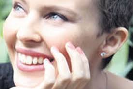 Single Kylie tresses to impress with her new peroxide bob