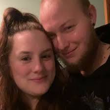 Danielle Barlow (daniebarlow)