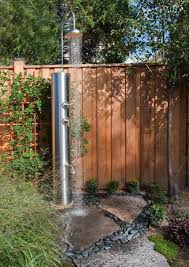 Contemporary Garden Features Moderne Landschaftsgestaltung Gartendusche Landschaftsdesign
