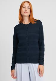 Fransa jacke in bikerform in schwarz und der größe xl, 95 % polyester und 5 % elastan, neu und ungetragen (ohne etiketten), somit ohne irgendwelche mängel, versand möglich. Jacken Von Fransa Fur Frauen Gunstig Online Kaufen Bei Fashn De