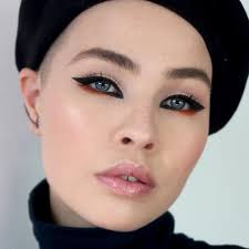 115 3k Followers 1 454 Following 1 598 Posts See Instagram Photos And Videos From Celine Bernaerts Celine Be Makeup Obsession Fancy Makeup Fashion Makeup